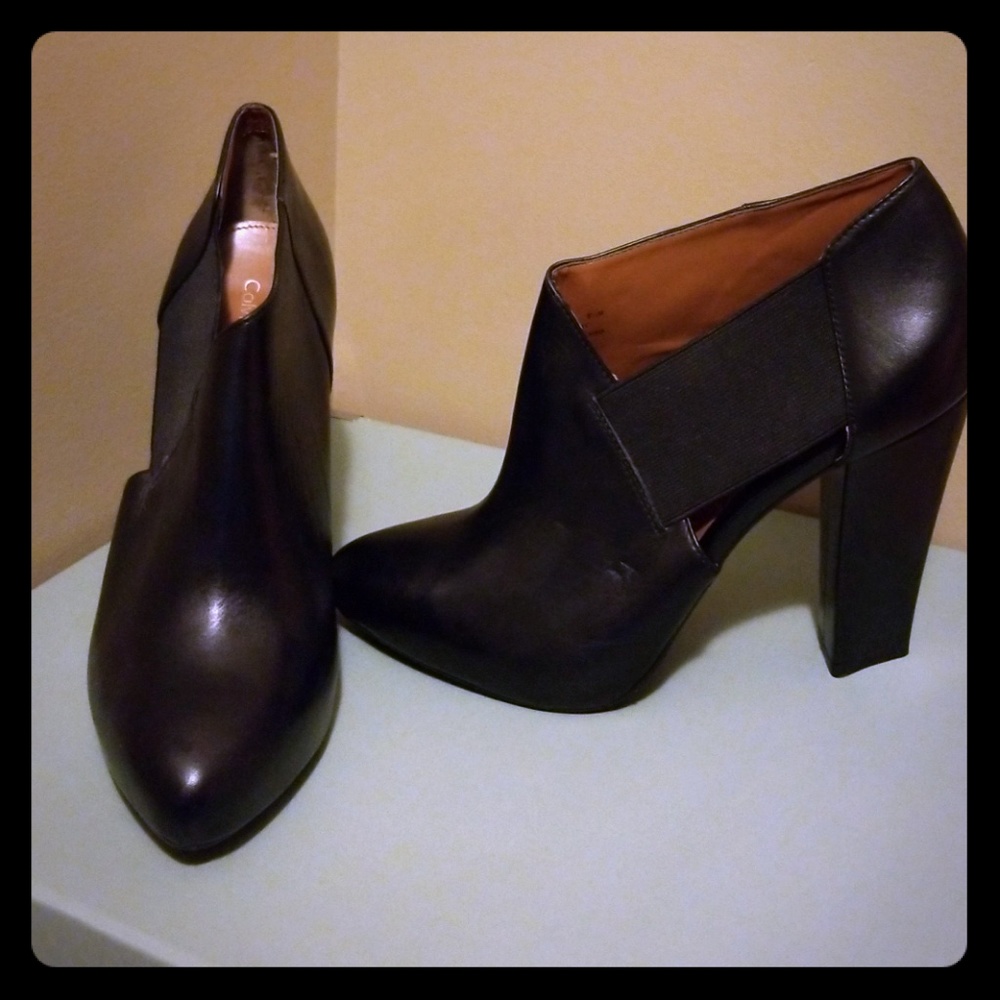 Calvin Klein Elsie booties 8.5